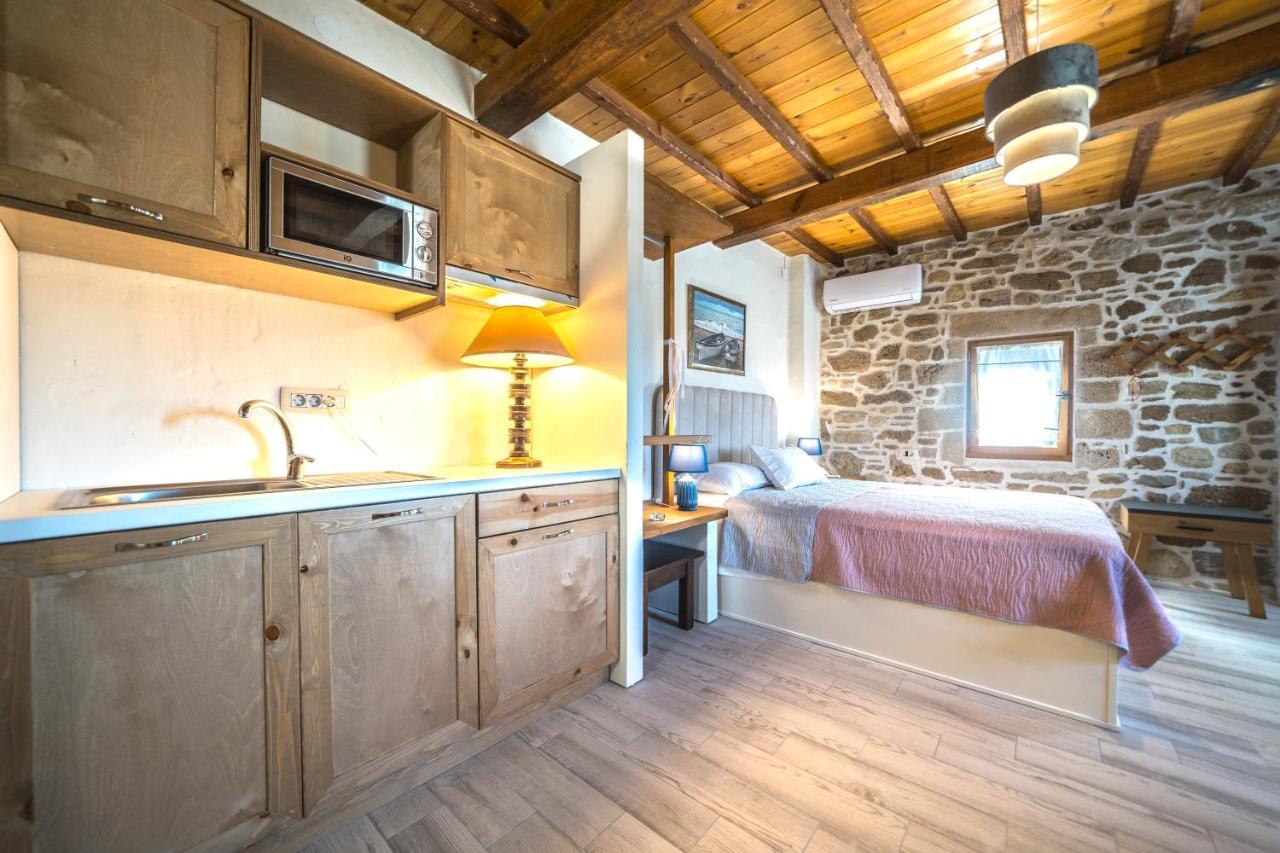 Ferienwohnung Mary'S Stone House Phalasarna Exterior foto