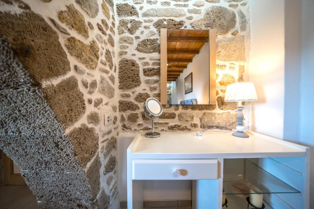 Ferienwohnung Mary'S Stone House Phalasarna Exterior foto