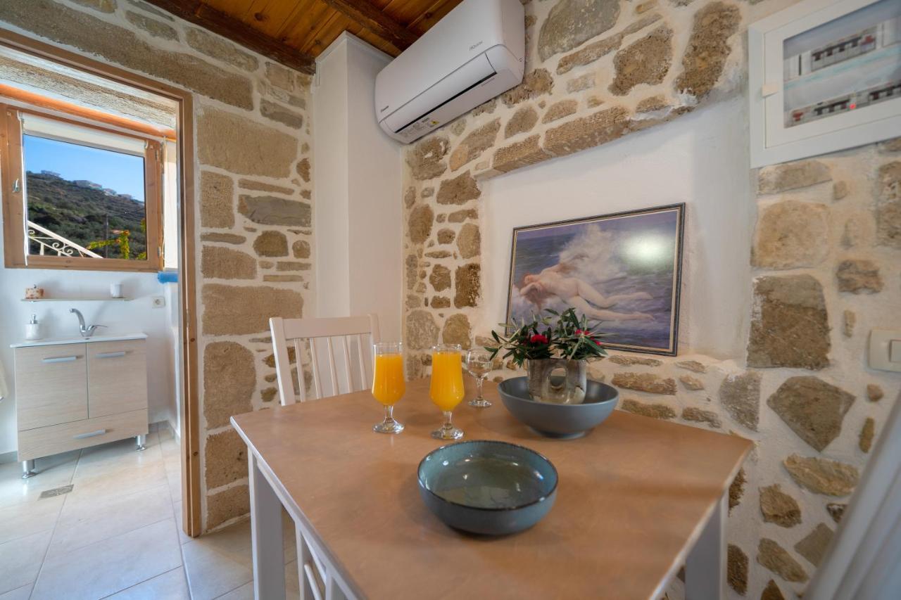Ferienwohnung Mary'S Stone House Phalasarna Exterior foto