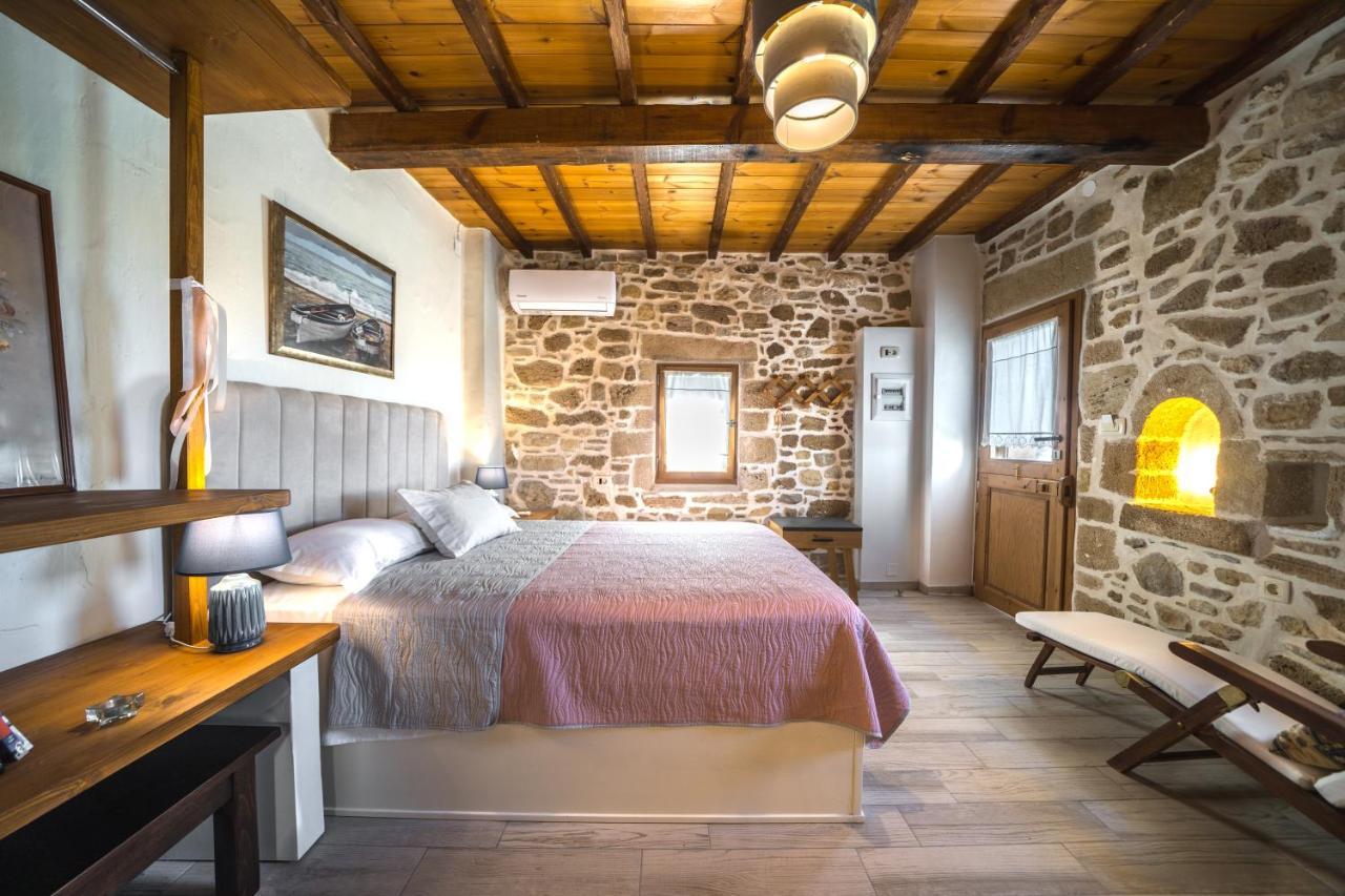 Ferienwohnung Mary'S Stone House Phalasarna Exterior foto