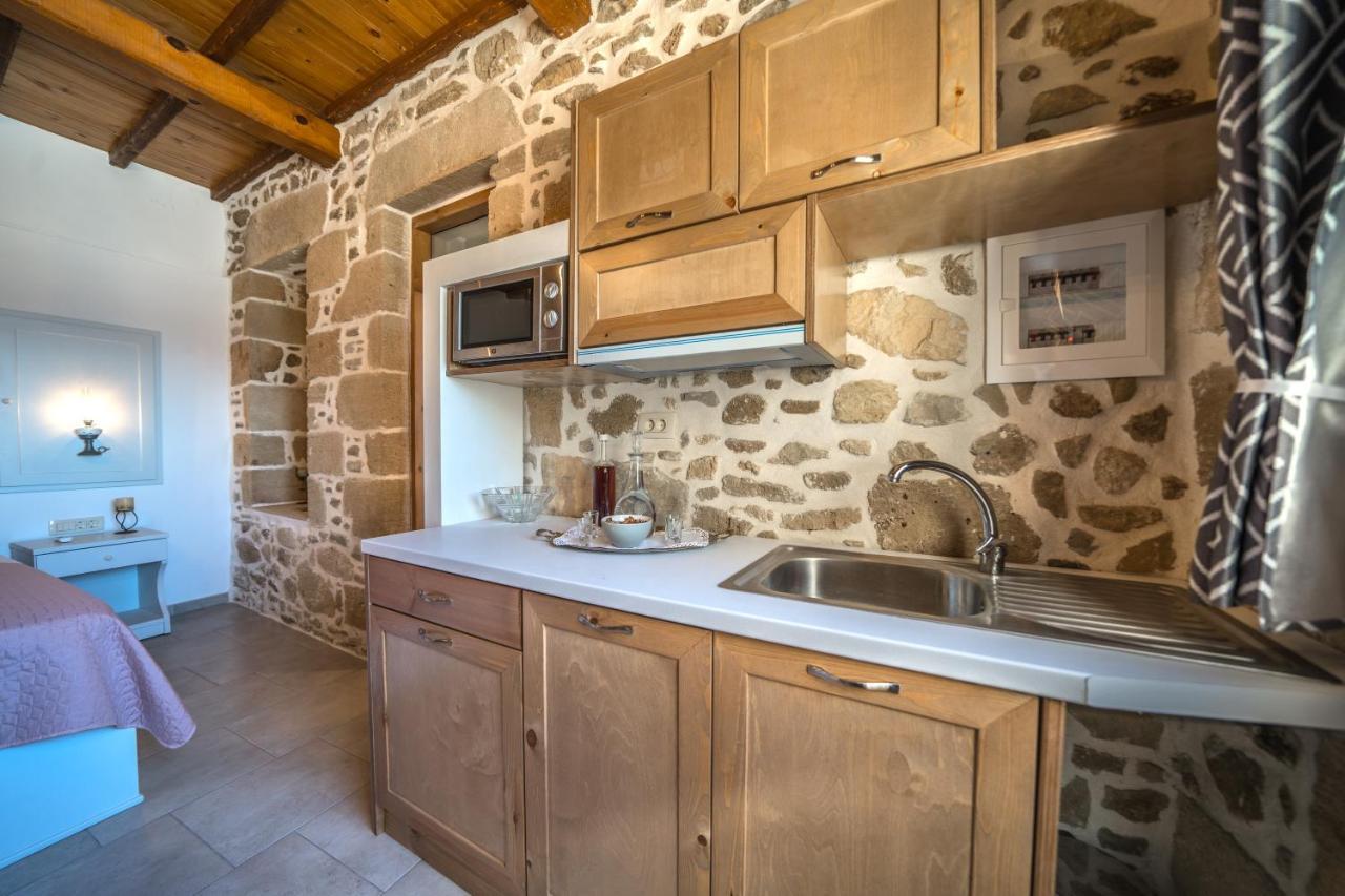 Ferienwohnung Mary'S Stone House Phalasarna Exterior foto